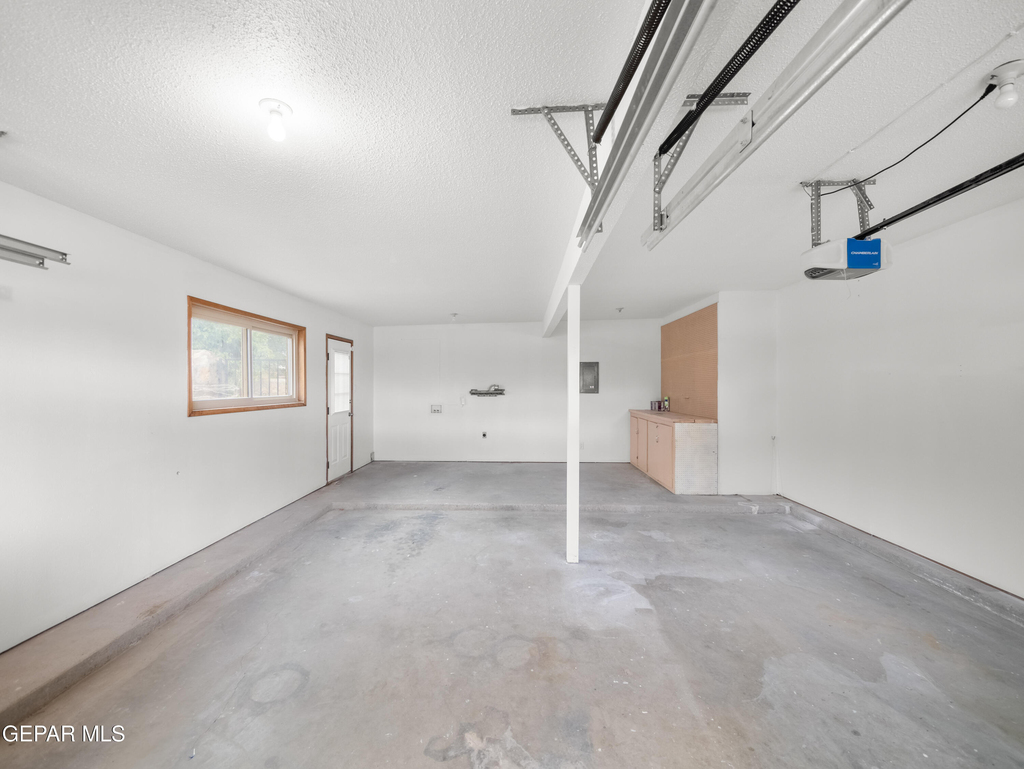 5205 Nome Avenue - Photo 29