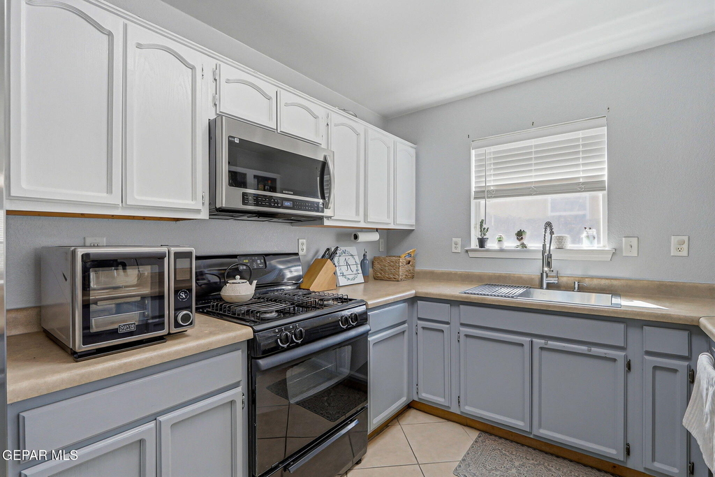 14181 Tierra Halcon Drive - Photo 16