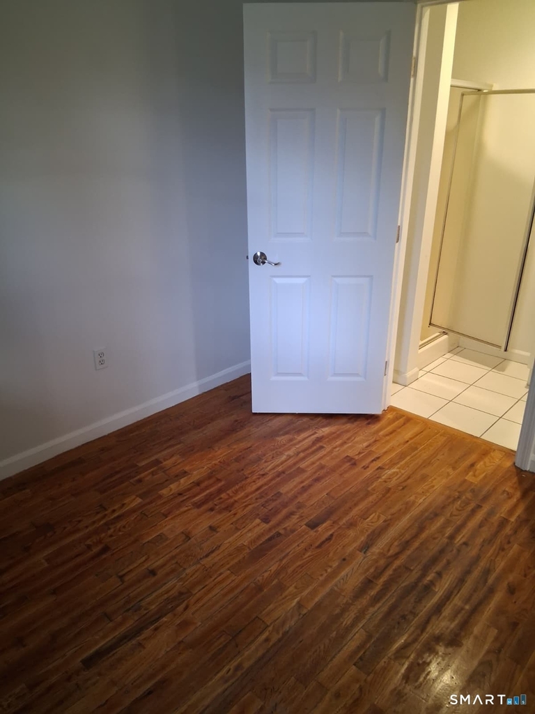 100 Mount Pleasant Street - Photo 2