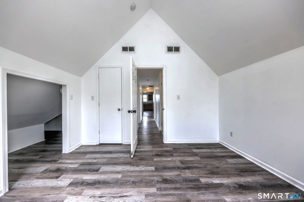 483 Ferry Street - Photo 7