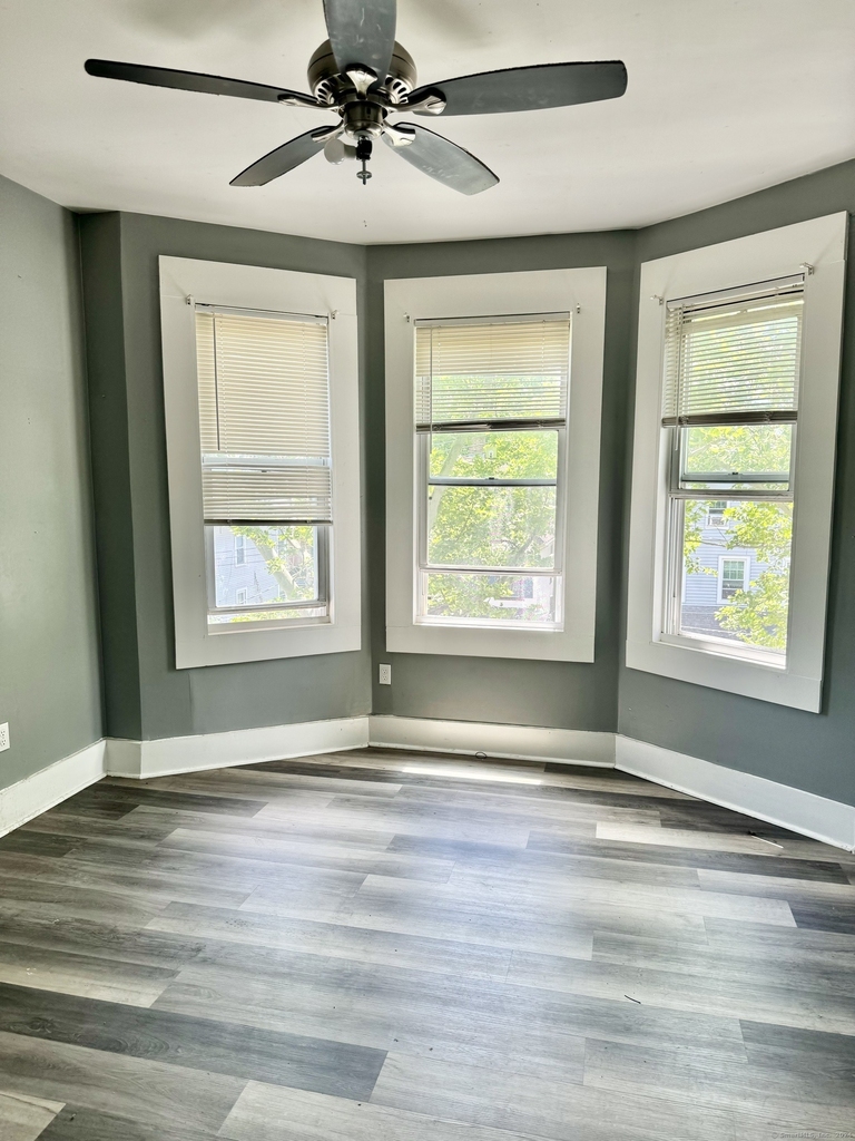 247 Ivy Street - Photo 5