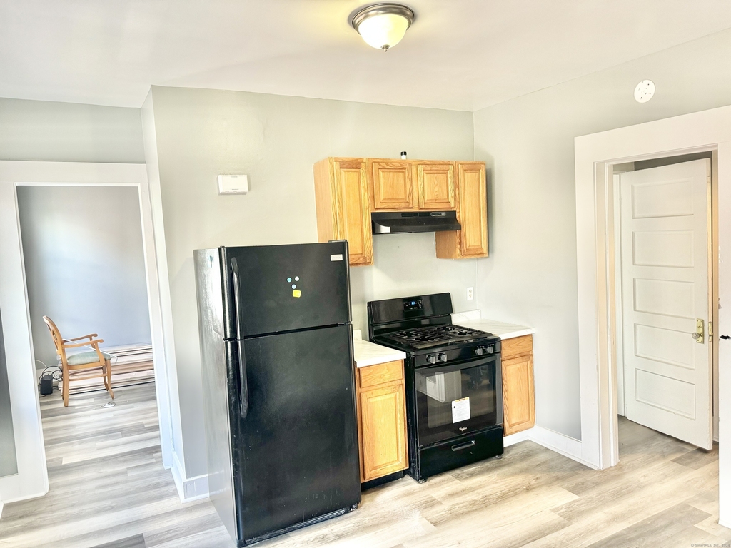 247 Ivy Street - Photo 1