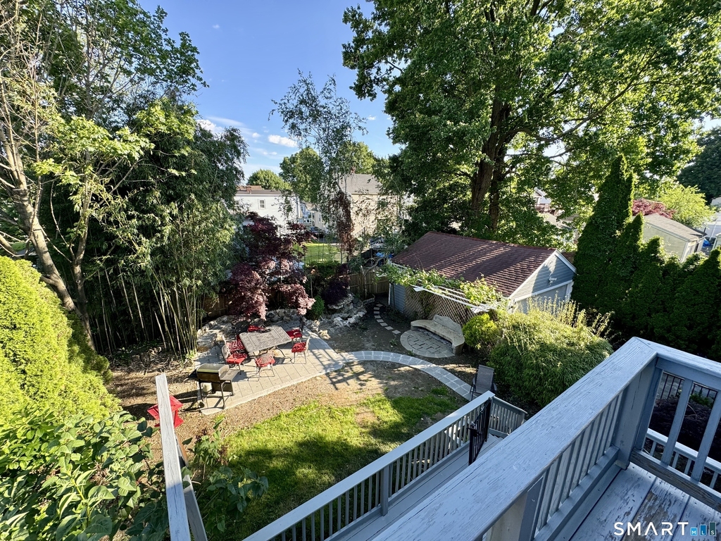 415 Savoy Street - Photo 10
