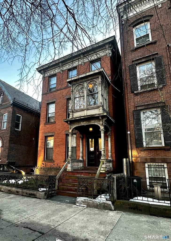 95 Olive Street - Photo 0