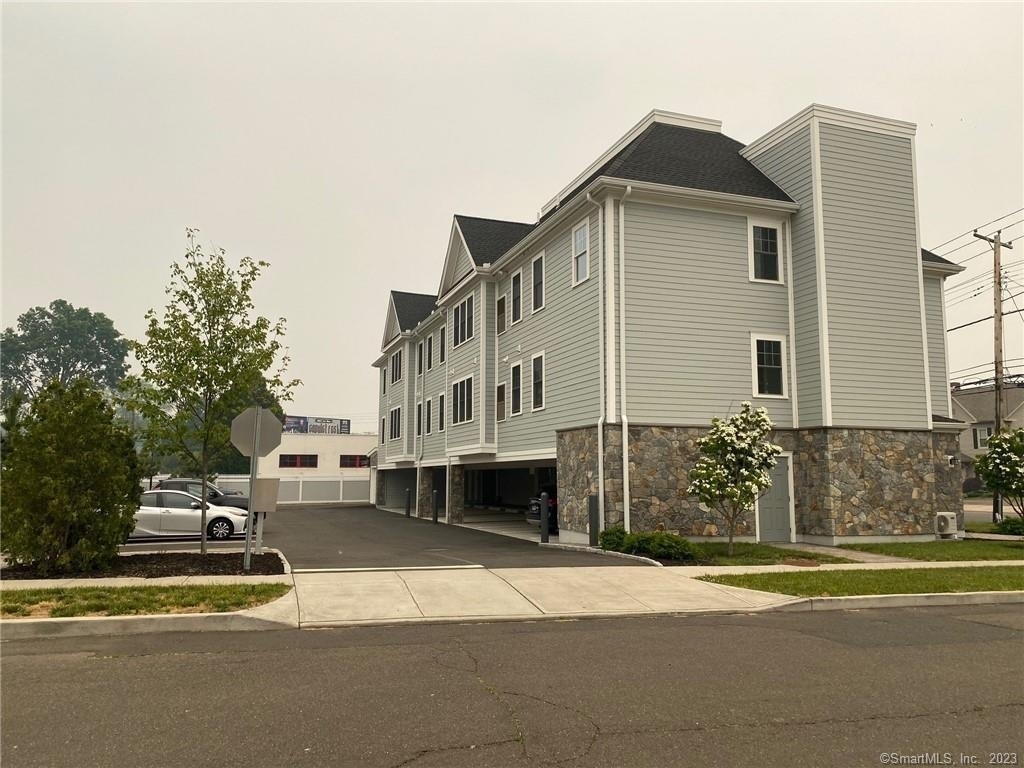 314 Bridgeport Avenue - Photo 1
