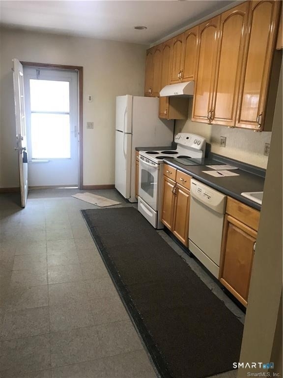 68 Grand Street - Photo 1