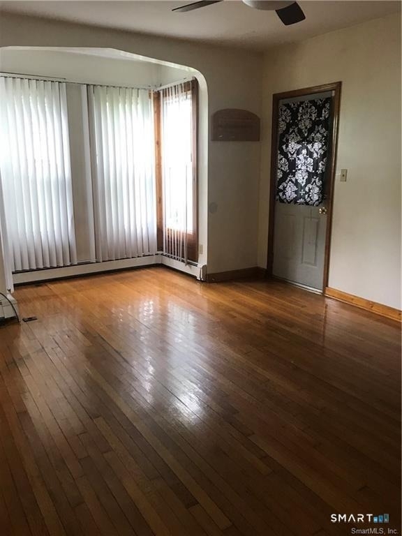 68 Grand Street - Photo 2