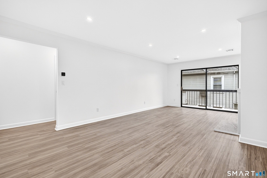 1500 Bedford Street - Photo 7