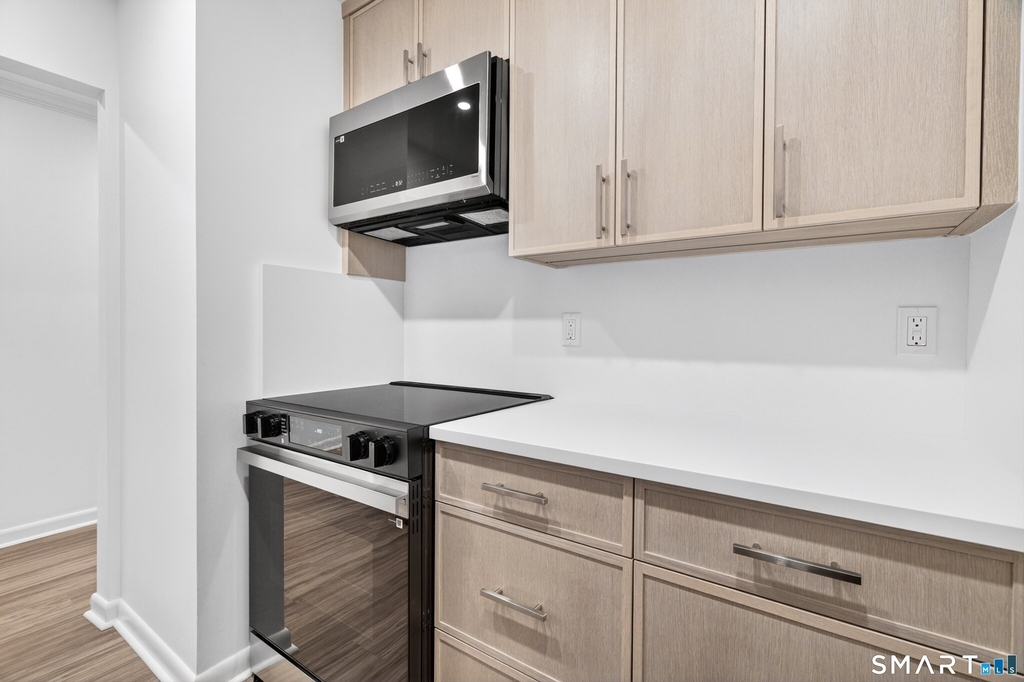 1500 Bedford Street - Photo 3
