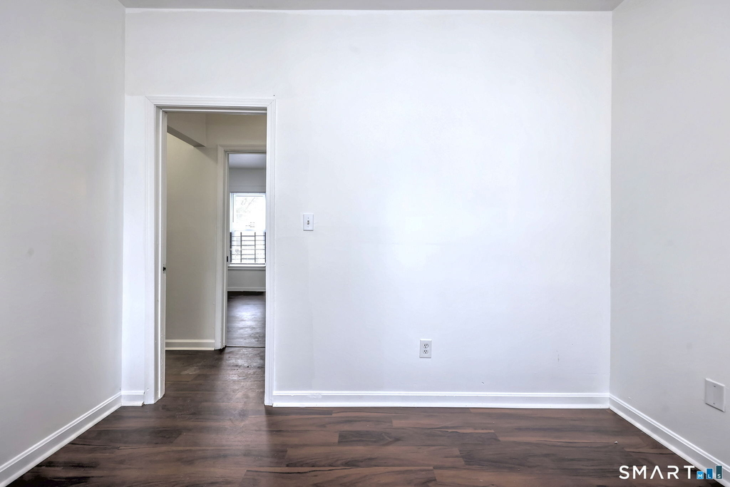 483 Ferry Street - Photo 23