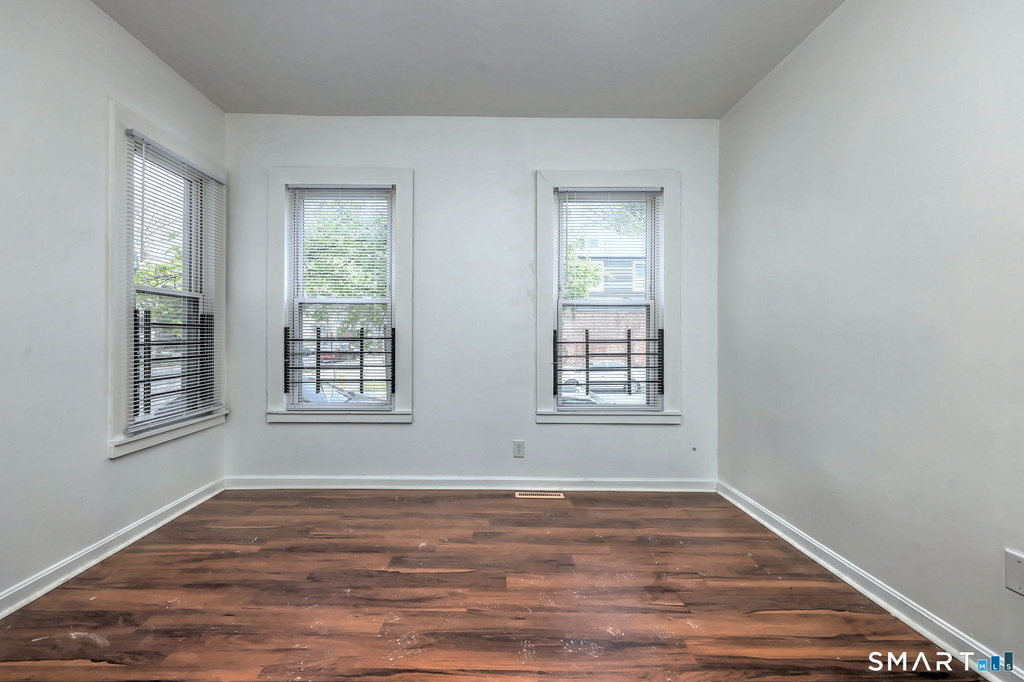 483 Ferry Street - Photo 31