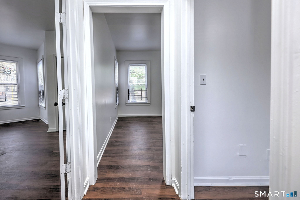 483 Ferry Street - Photo 5