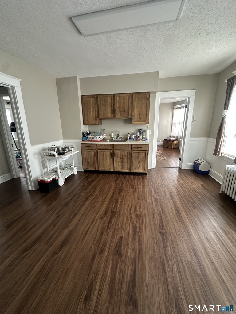 72 Chambers Street - Photo 2