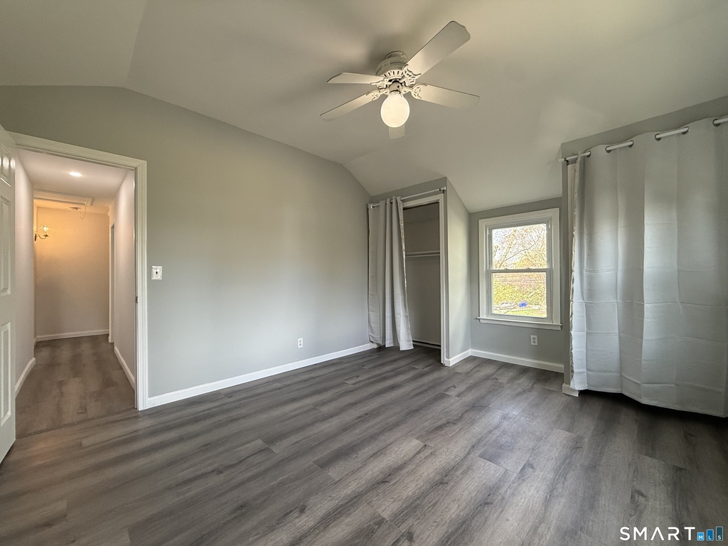 218 Melville Drive - Photo 10