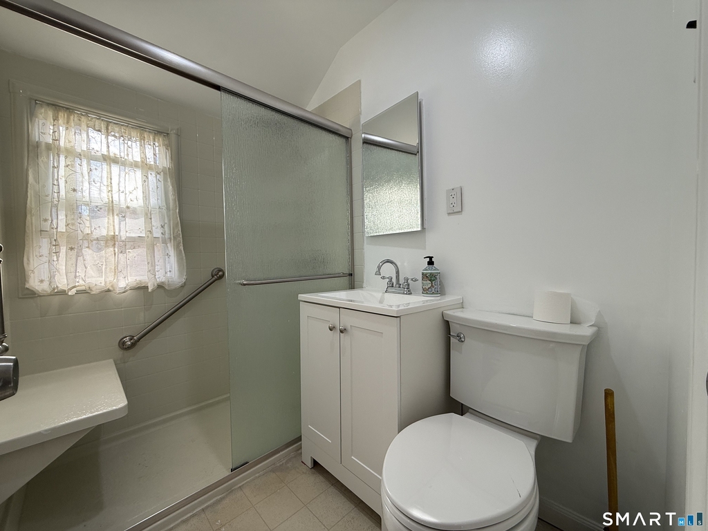 218 Melville Drive - Photo 5