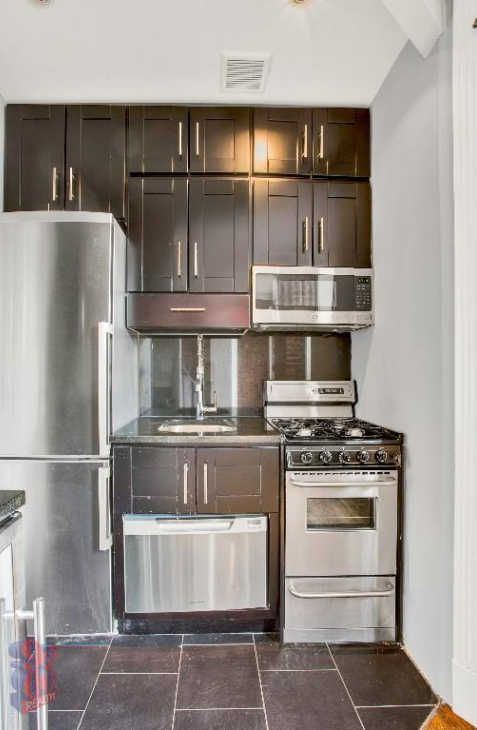 234 Mott Street - Photo 5