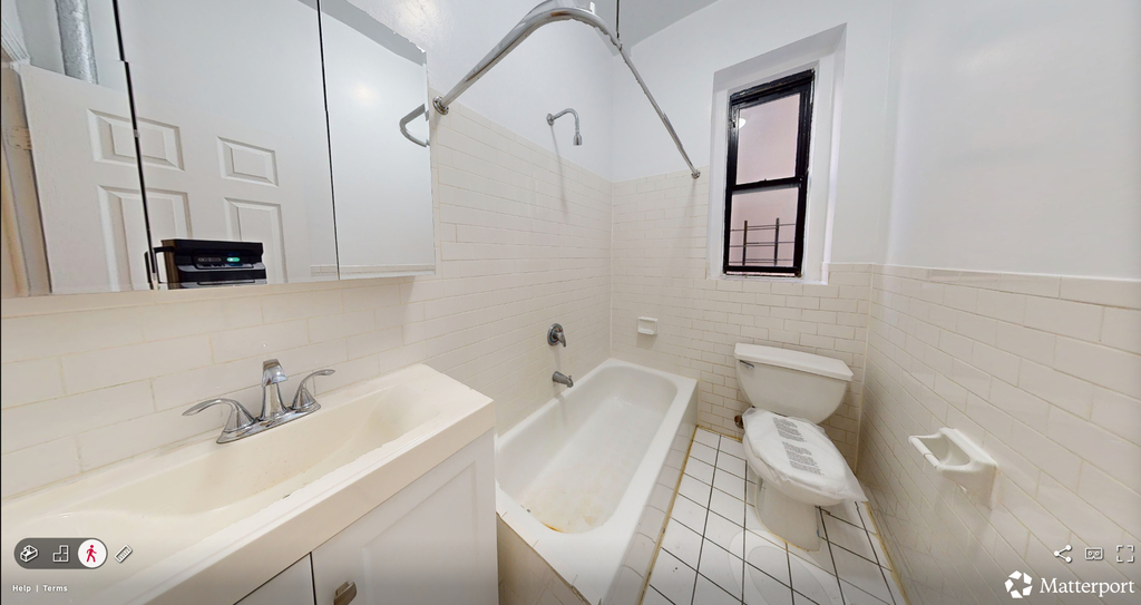West 170th Street - Photo 6