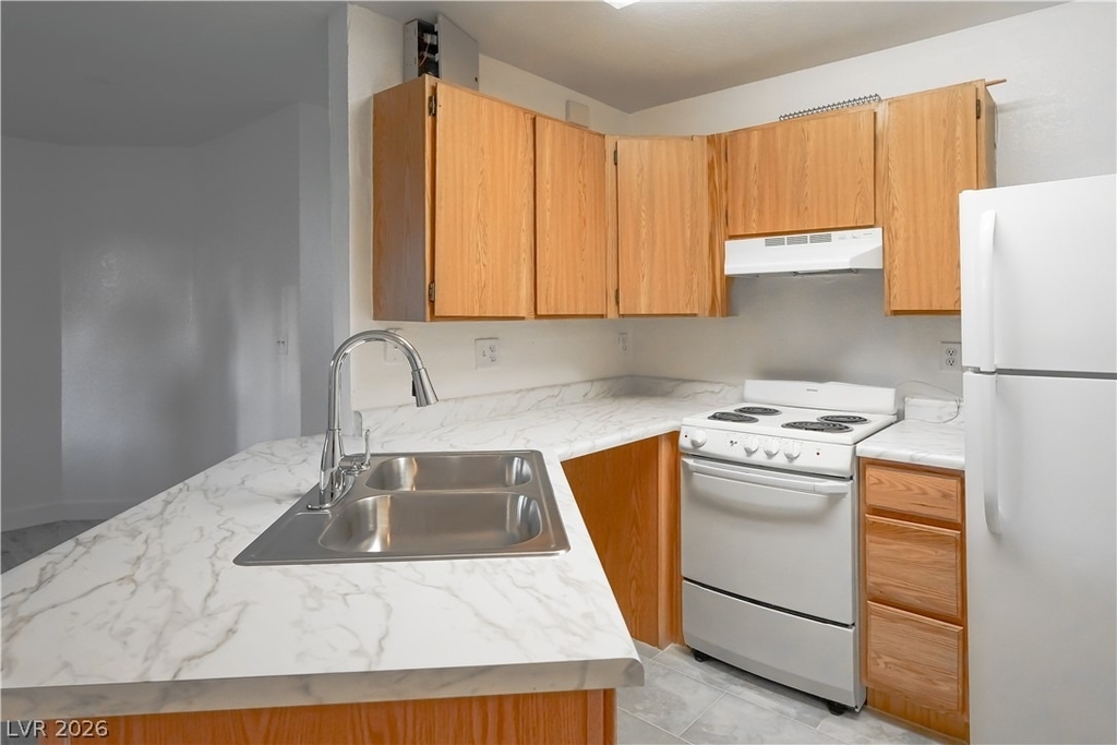 510 Elm Drive - Photo 6