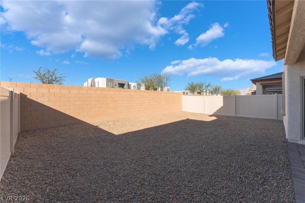 4149 Gold Desert Street - Photo 33