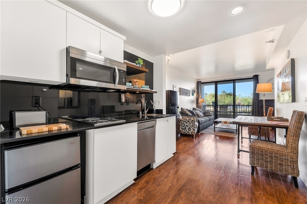 29 Montelago Boulevard - Photo 3