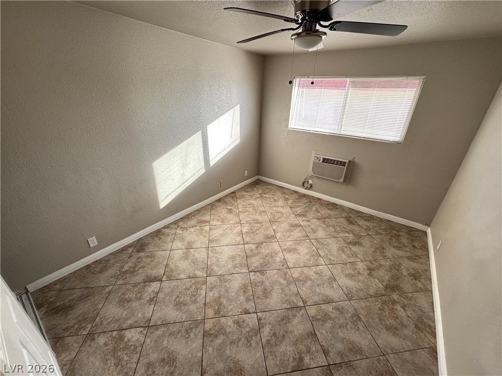 5320 Swenson Street - Photo 3