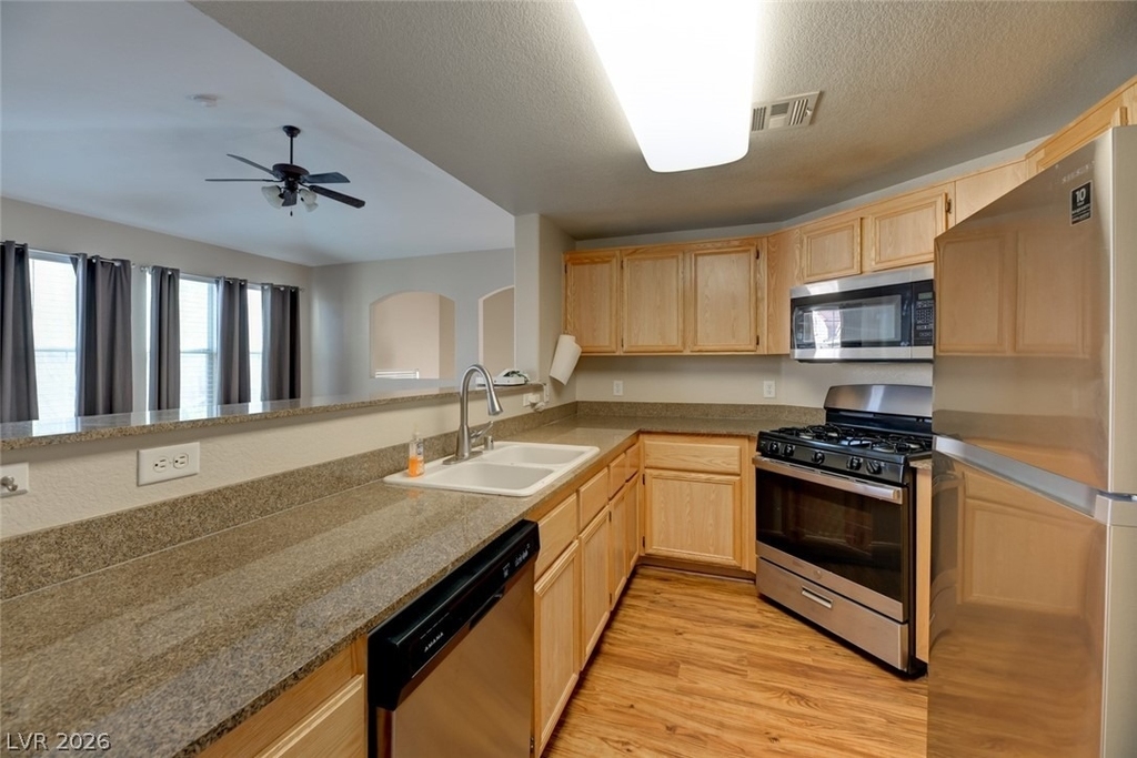 9975 Peace Way - Photo 9