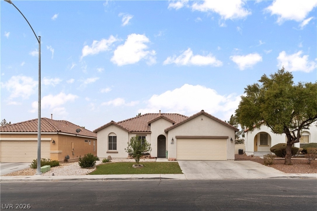 1217 Cove Palisades Drive - Photo 1