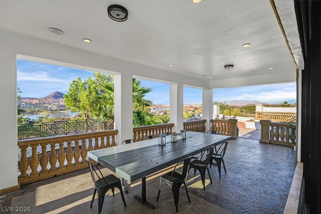 8 Rue Mediterra Drive - Photo 89