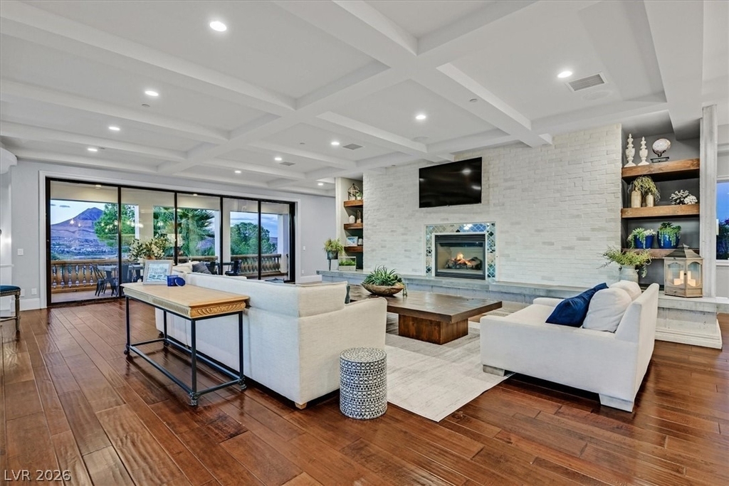 8 Rue Mediterra Drive - Photo 9