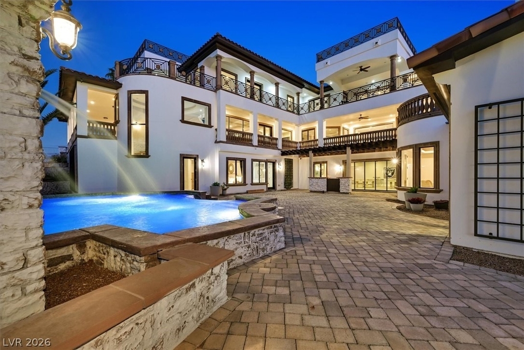 8 Rue Mediterra Drive - Photo 87