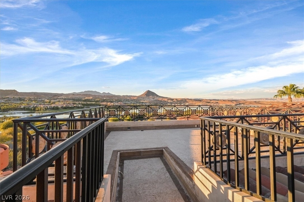 8 Rue Mediterra Drive - Photo 77