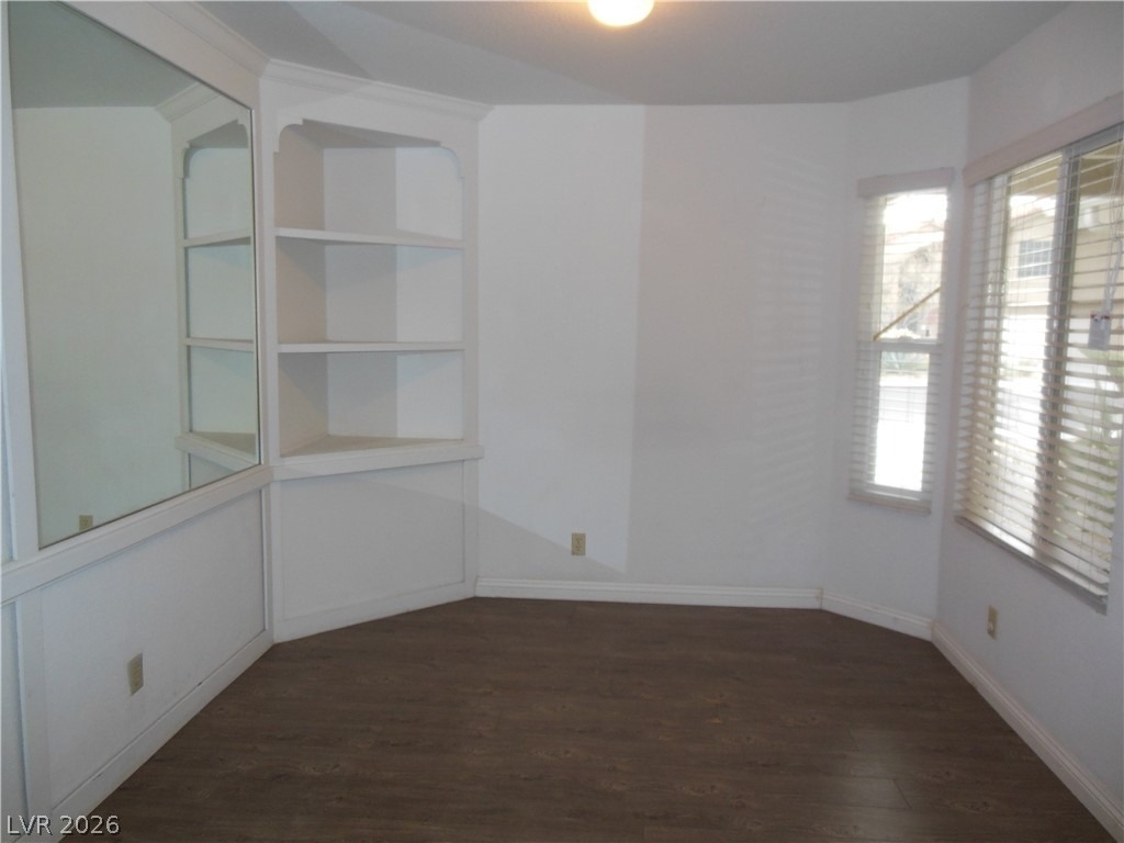 7532 Parnell Avenue - Photo 4