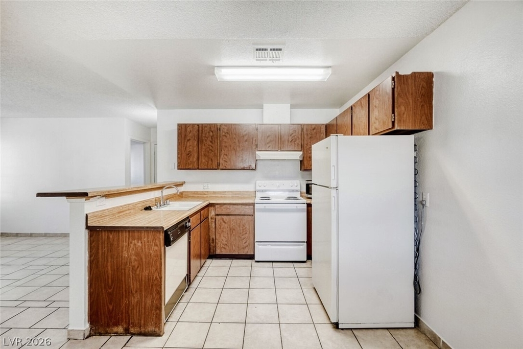 4651 Amberleigh Lane - Photo 5
