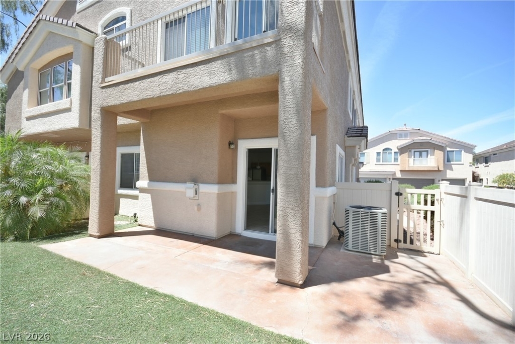 6555 Bucking Horse Lane - Photo 33