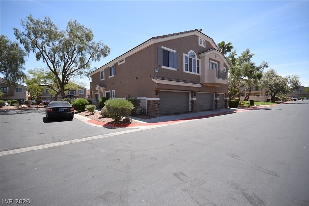 6555 Bucking Horse Lane - Photo 37