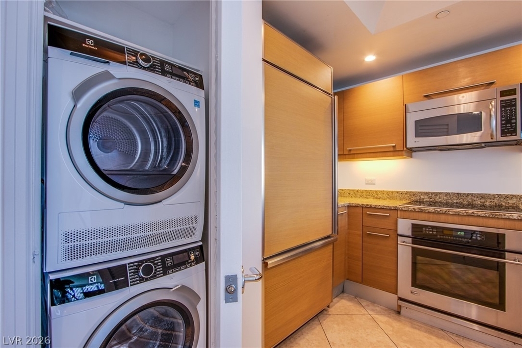 322 Karen Avenue - Photo 10