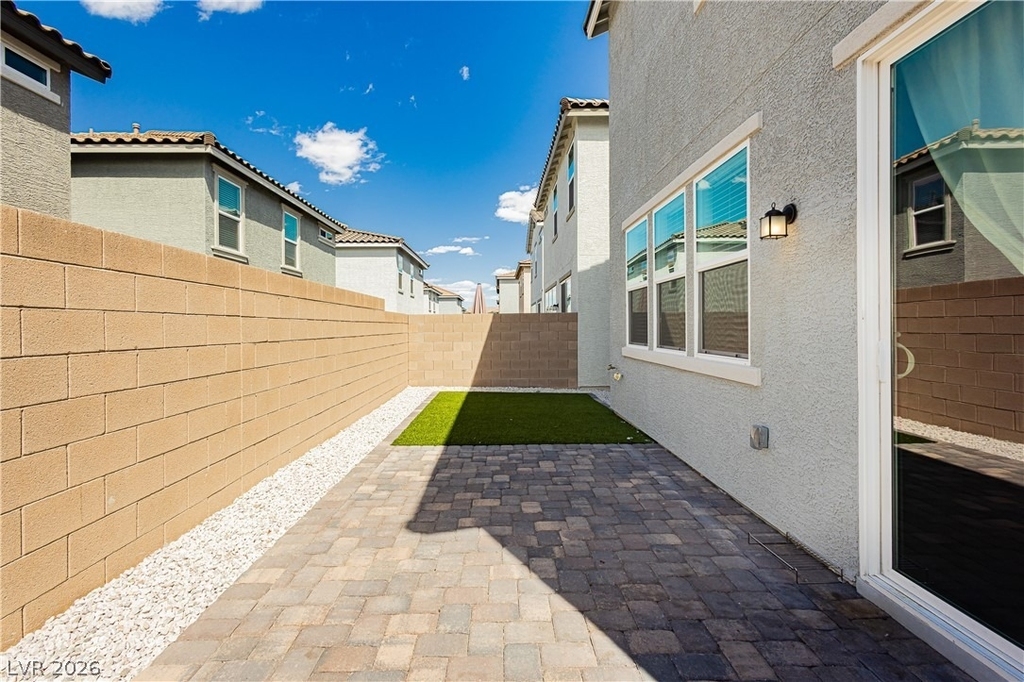 9108 Vesey Avenue - Photo 27