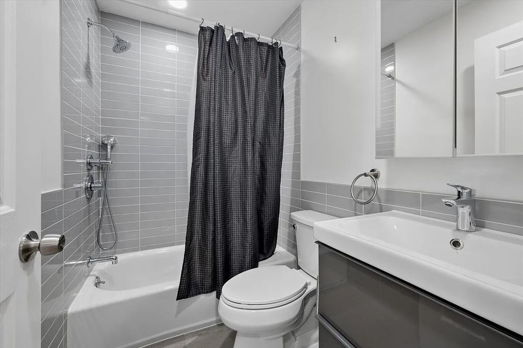 727 Warburton Avenue - Photo 4