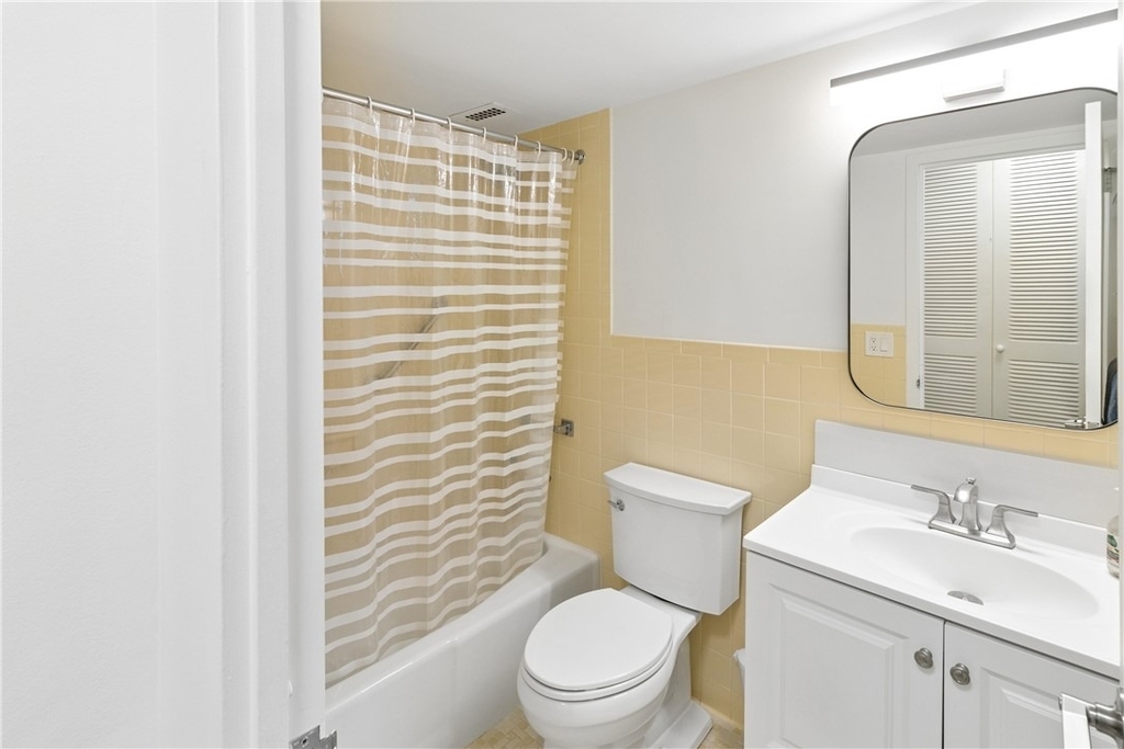 1400 East Avenue - Photo 14