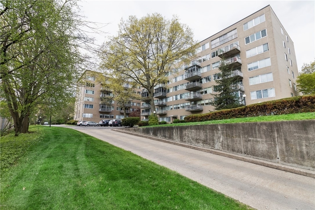 1400 East Avenue - Photo 18