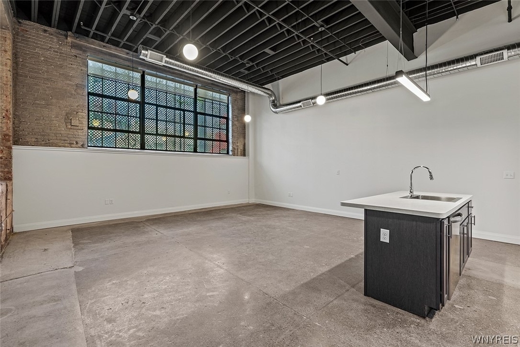 1786 Main Street - Photo 4