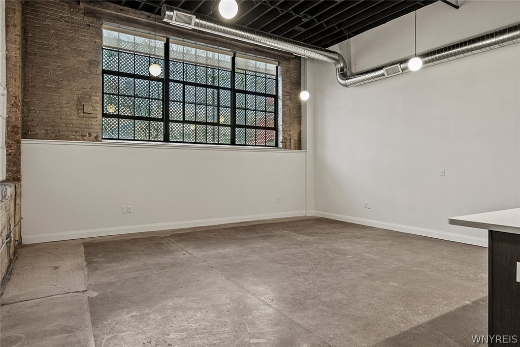 1786 Main Street - Photo 3
