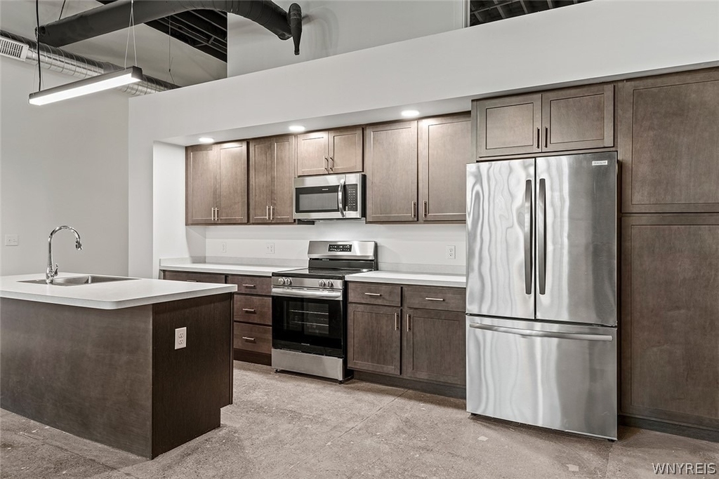 1786 Main Street - Photo 2