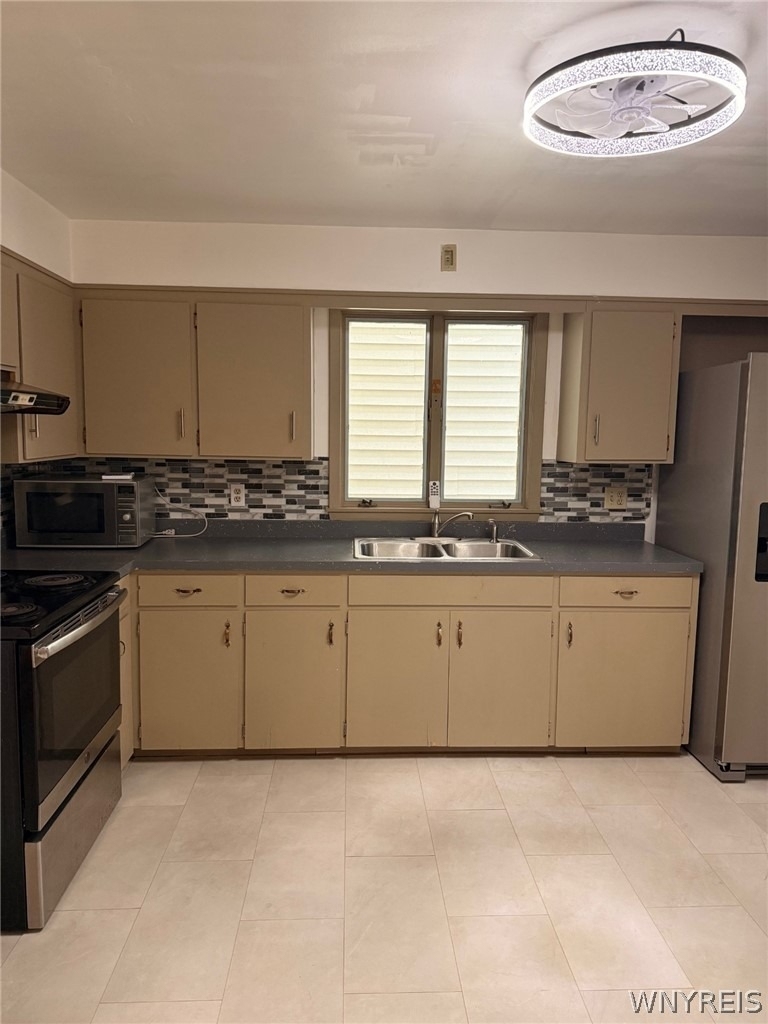 50 7th Avenue - Photo 17