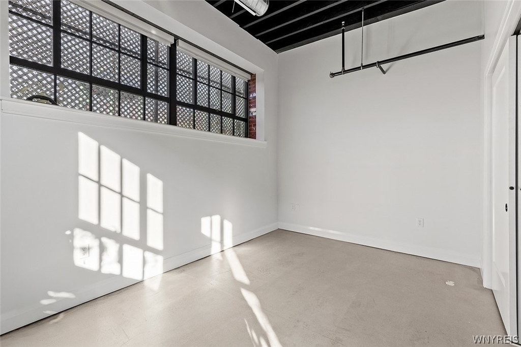 1786 Main Street - Photo 3
