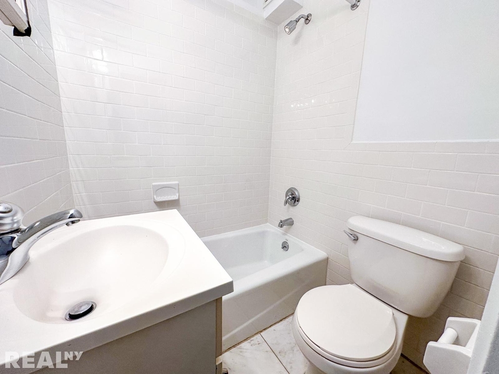 E 89th St - Photo 6