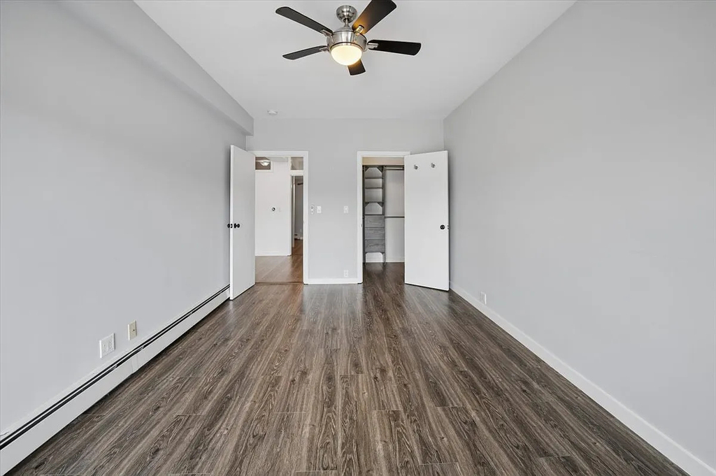 727 Warburton Ave - Photo 3
