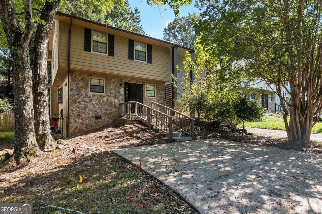 1114 Falling Water Drive Se - Photo 20