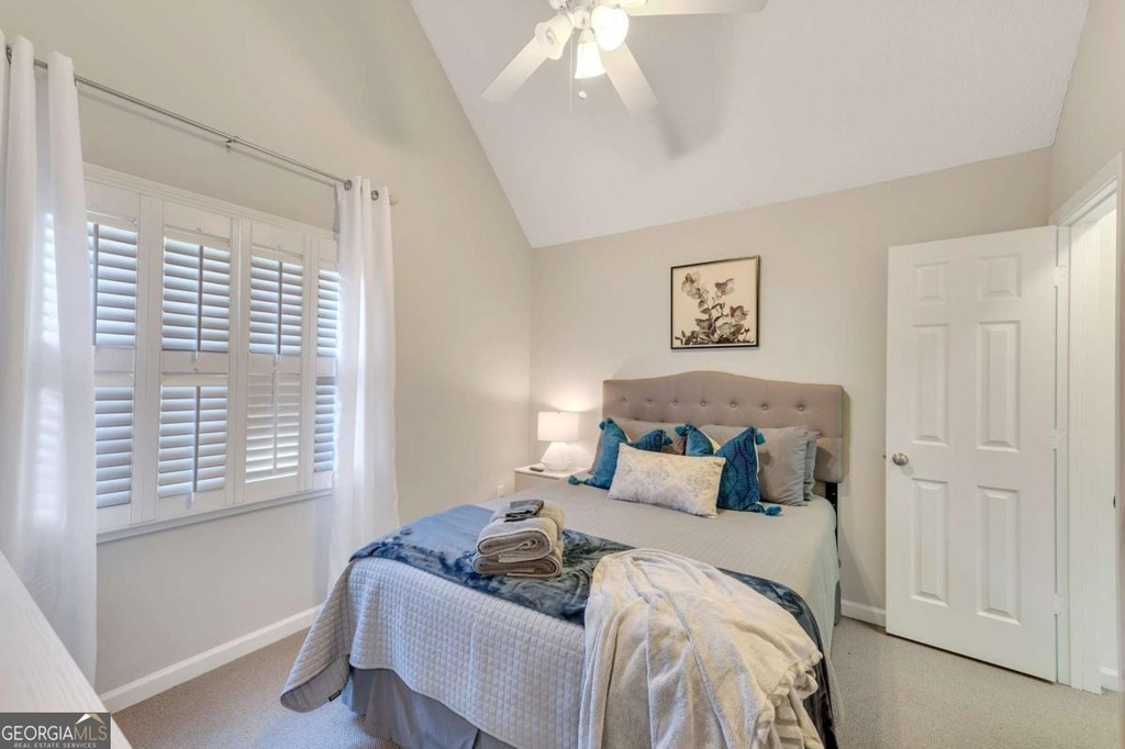 19 Moonlight Drive Se - Photo 18