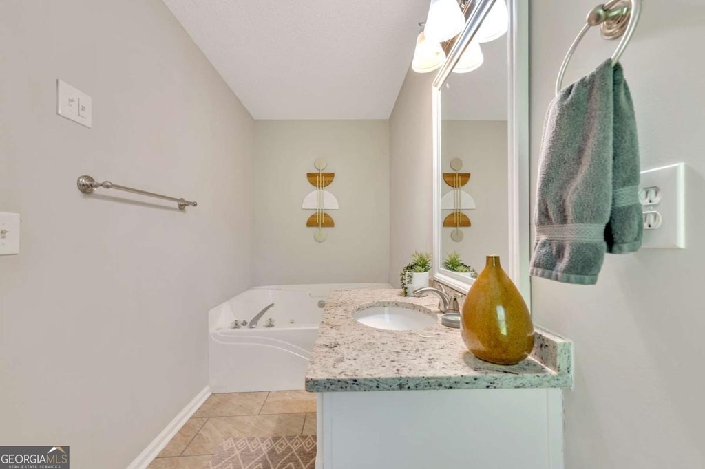 19 Moonlight Drive Se - Photo 22